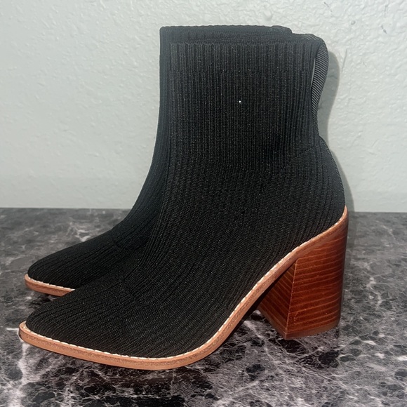 NWOT Steven New York by Steve Madden Nichol Knit Bootie Size 4 - Picture 7 of 12